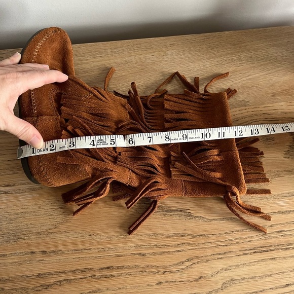 Minnetonka Fringe Suede Leather Boots - Picture 8 of 9